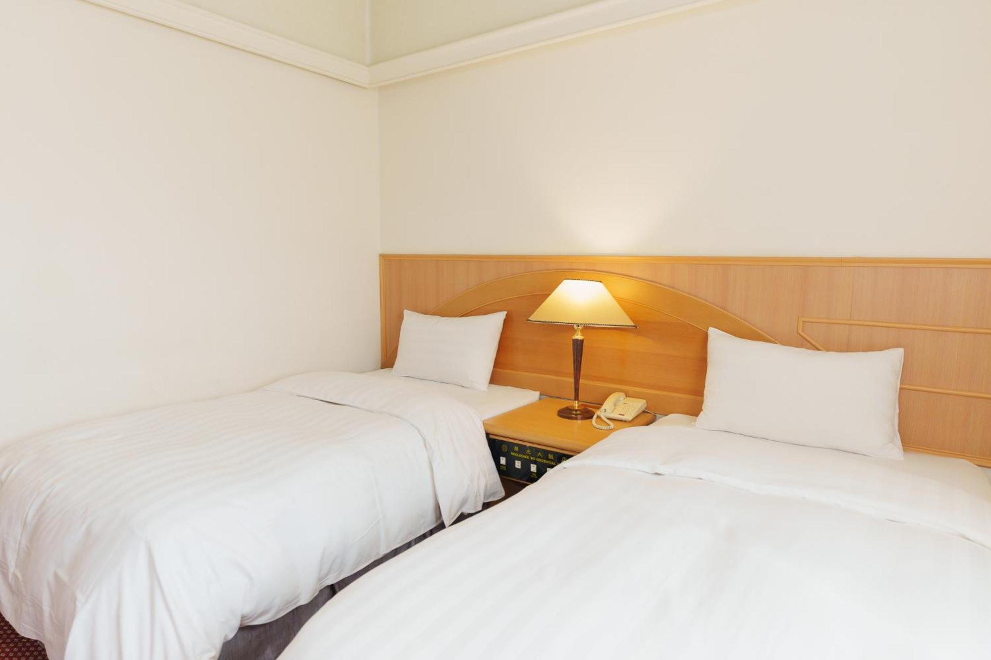 Oriental Hotel Tainan Exterior photo