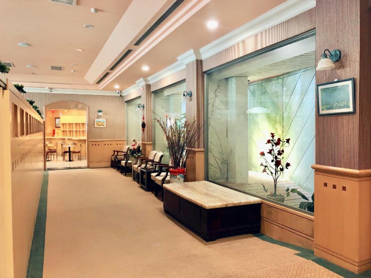 Oriental Hotel Tainan Exterior photo