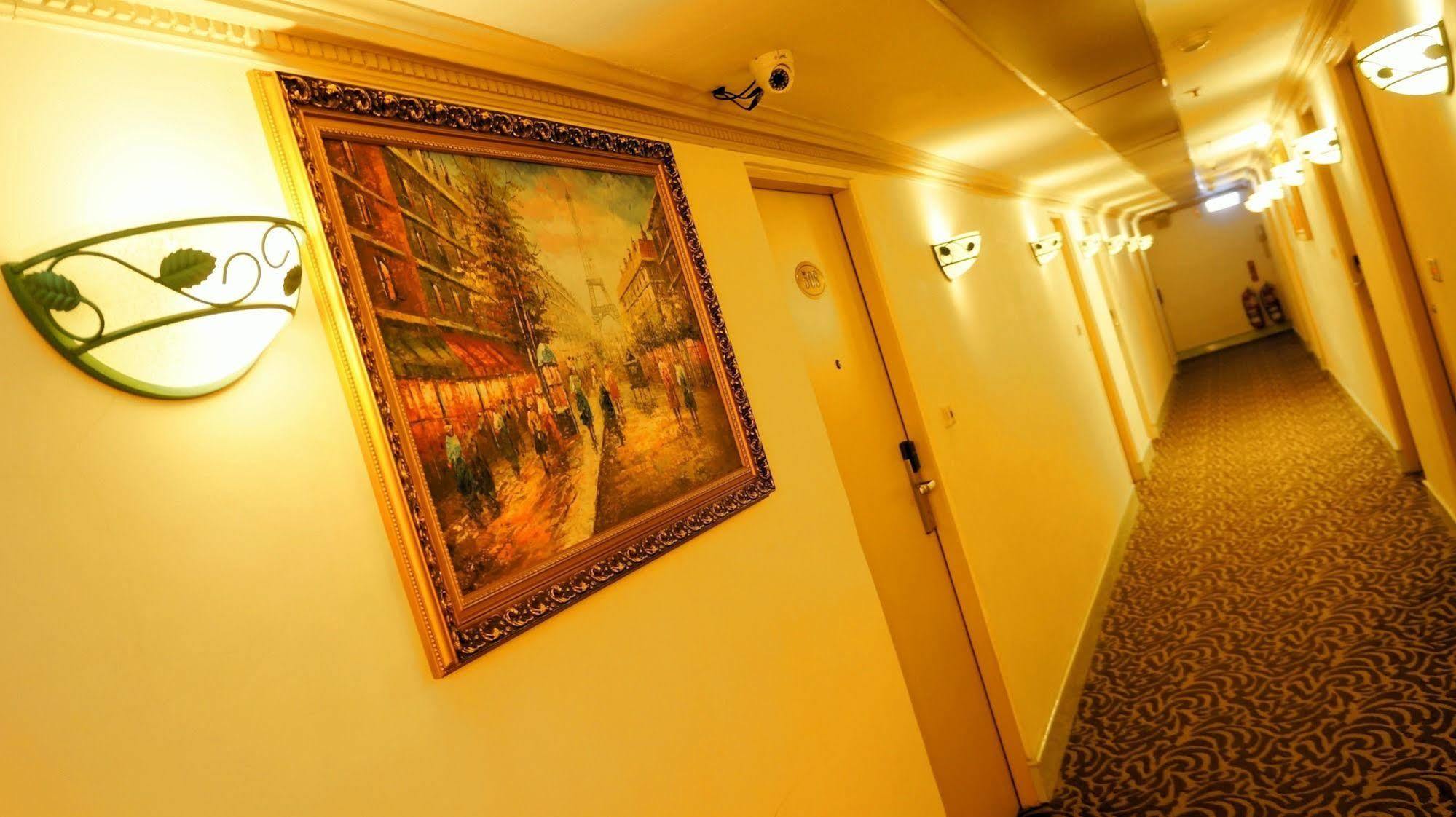 Oriental Hotel Tainan Exterior photo